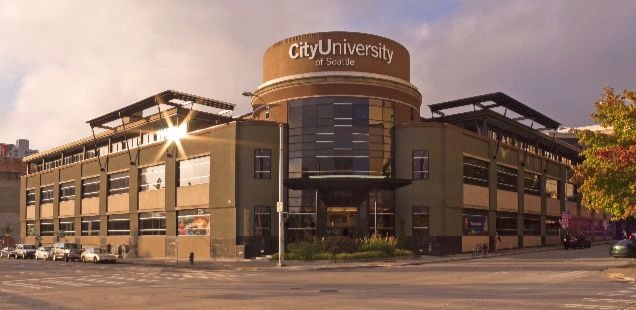 City University in Canada,最快1年半本科毕业，三年工签，回国学历认证