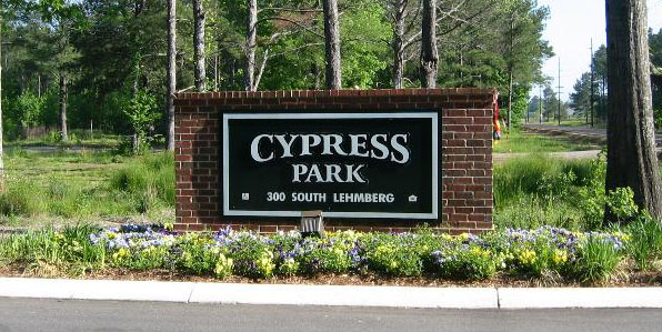 西温Cypress Park/Caulfeild 精致安静1室或2室套间出租